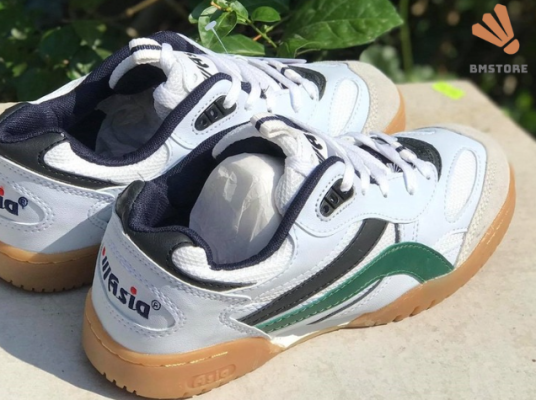 Top Giày Cầu Lông Nữ 2025 Đáng Mua Nhất – Đẹp, Êm Và Siêu Bền 4 giày cầu lông nữ xanh trắng