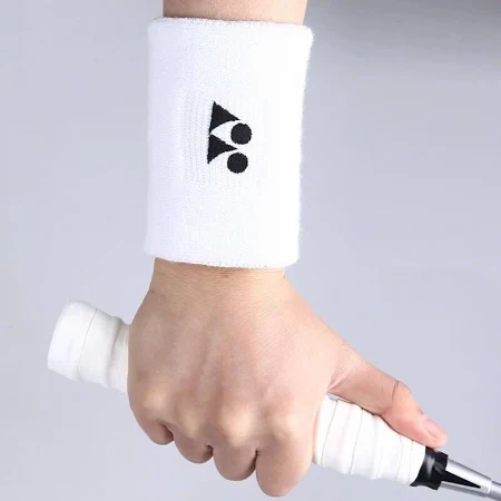 Băng Tay Chắn Mồ Hôi – Phụ Kiện Không Thể Thiếu Khi Chơi Cầu Lông 3 băng tay chắn mồ hôi